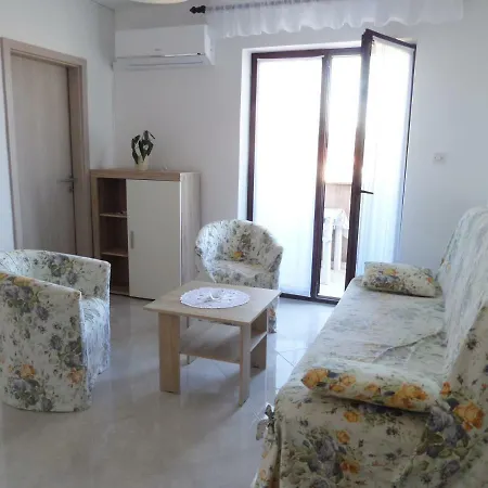 Apartmani Lili Mali Losinj Exterior photo